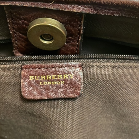 Authentic Burberry Women’s Handbag - Picture 8 of 8